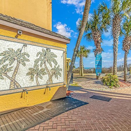 Ocean View King Suite With Modern Decor And Accents - Caravelle Resort 605 Sleeps 4 Guests Миртъл Бийч Екстериор снимка